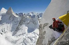 Meru portaledge: "Believe it or not, we slept very well in the portaledge …"